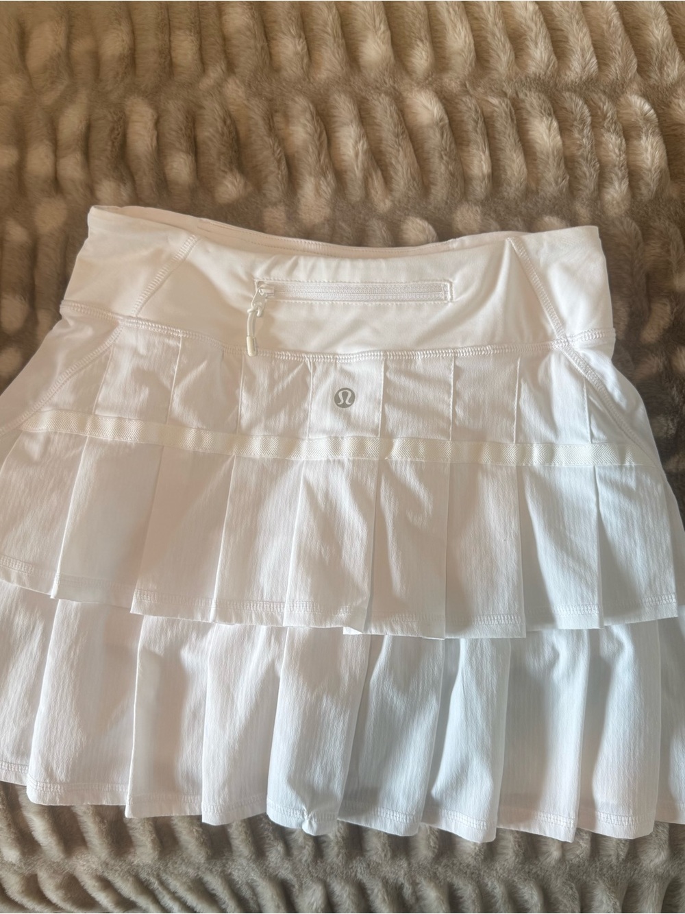 lululemon athletica White Circle Skater Tennis Skirt - Picture 4 of 4